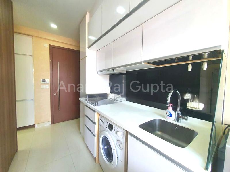 1 Bed Apartment (Condo) for Sale in  Centra Studios - Image 6